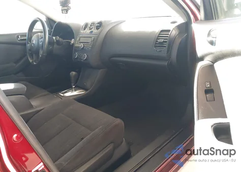 2010 Nissan Altima 2.5 S z USA, uszkodzony, nr VIN 1N4AL2AP8AN477322